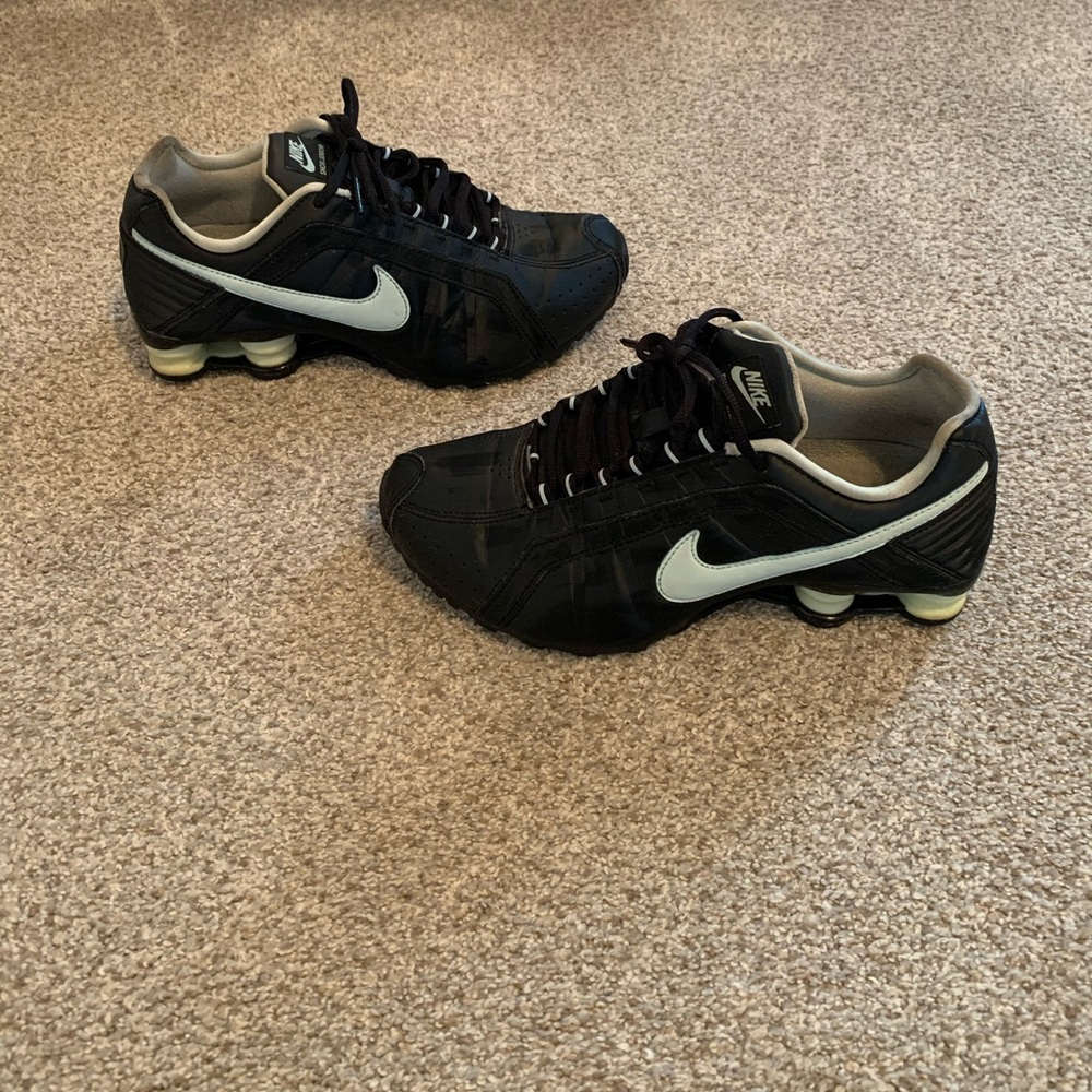 Nike shox